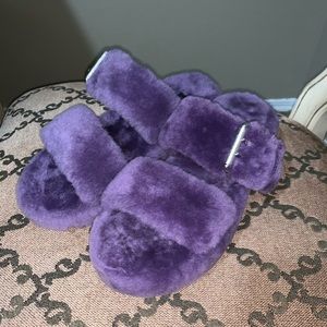 UGG SLIPPERS NEW AUTHENTIC size 5 womens